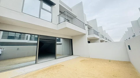 Современный таунхаус с 3 спальнями в аренду в жилом комплексе MAG Eye Townhouses, MBR City галерея 13