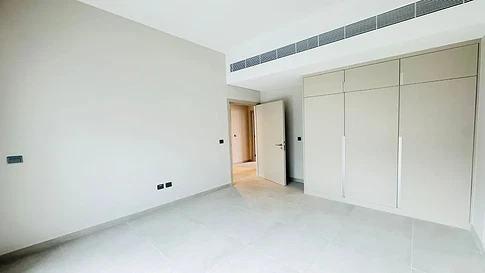 Современный таунхаус с 3 спальнями в аренду в жилом комплексе MAG Eye Townhouses, MBR City галерея 2