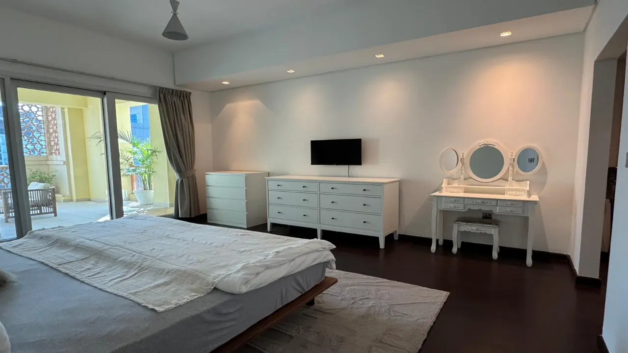 شقة للإيجار في طابق مرتفع مكونة من غرفتي نوم (نوع C) في مارينا ريزيدنسز 1، نخلة جميرا معرض 1