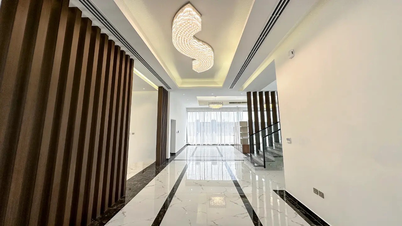 Роскошная вилла с 5 спальнями, построенная по индивидуальному заказу, на продажу в Nad Al Sheba 1, Дубай галерея 8