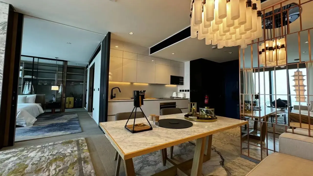 Сдается в аренду полностью меблированная однокомнатная квартира на высоком этаже в жилом комплексе One Za'abeel Tower, Дубай. галерея 7