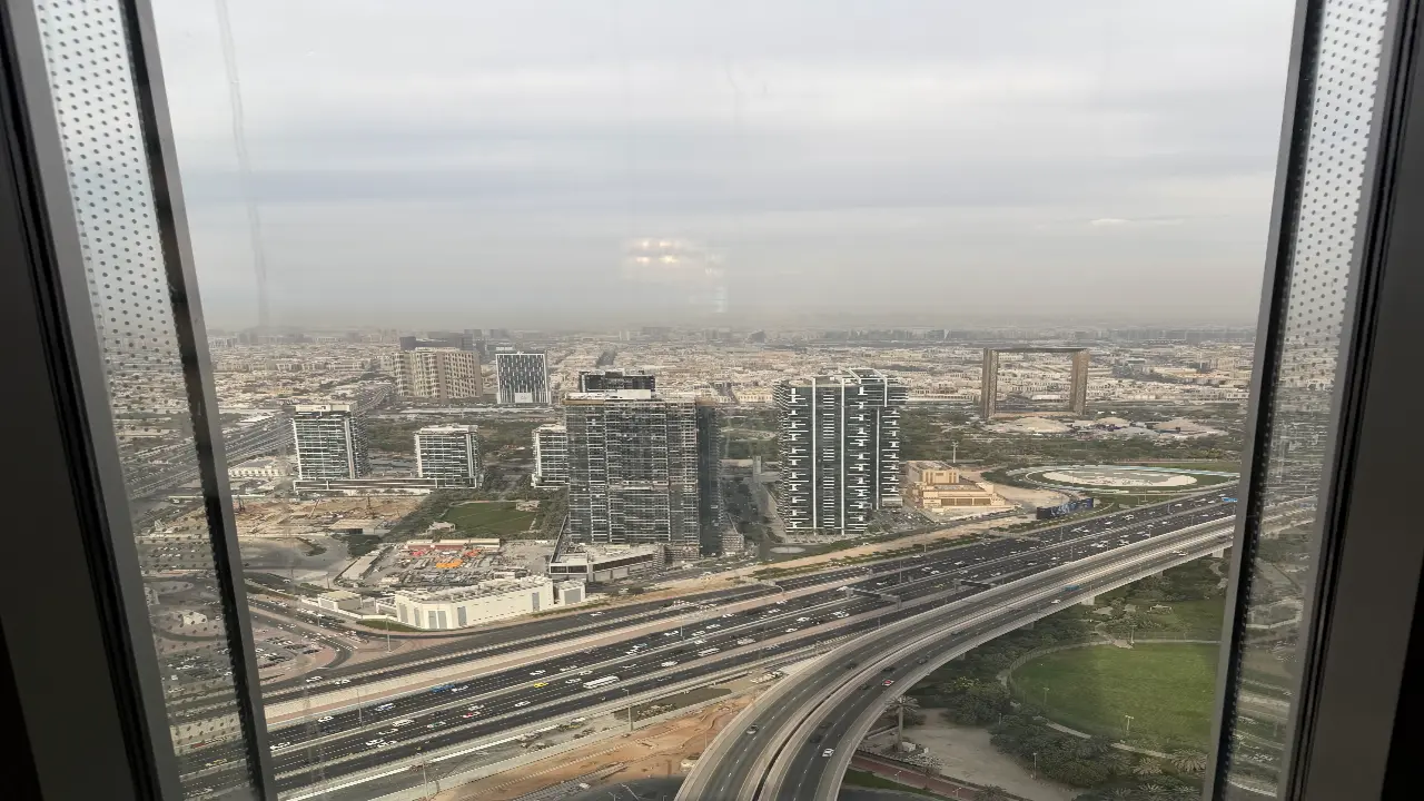 Сдается в аренду полностью меблированная однокомнатная квартира на высоком этаже в жилом комплексе One Za'abeel Tower, Дубай. галерея 1