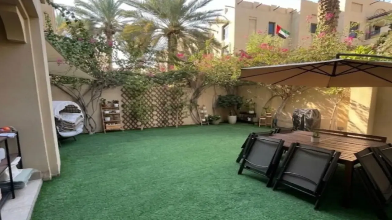 Burj Khalifa View 1-Bedroom Apartment for Rent in Reehan 5, Old Town, Downtown Dubai gallery 8