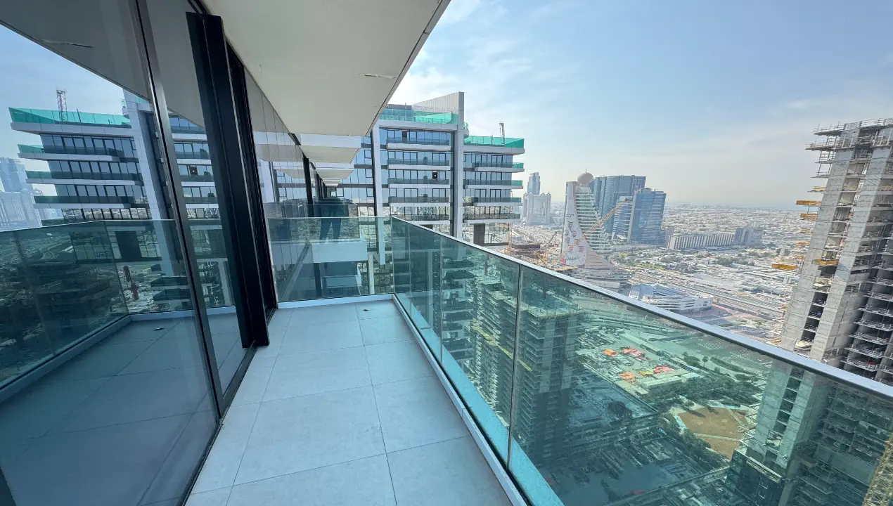 High Floor 3-Bedroom Apartment for Sale in 1 Residences Building 2, Bur Dubai gallery 5