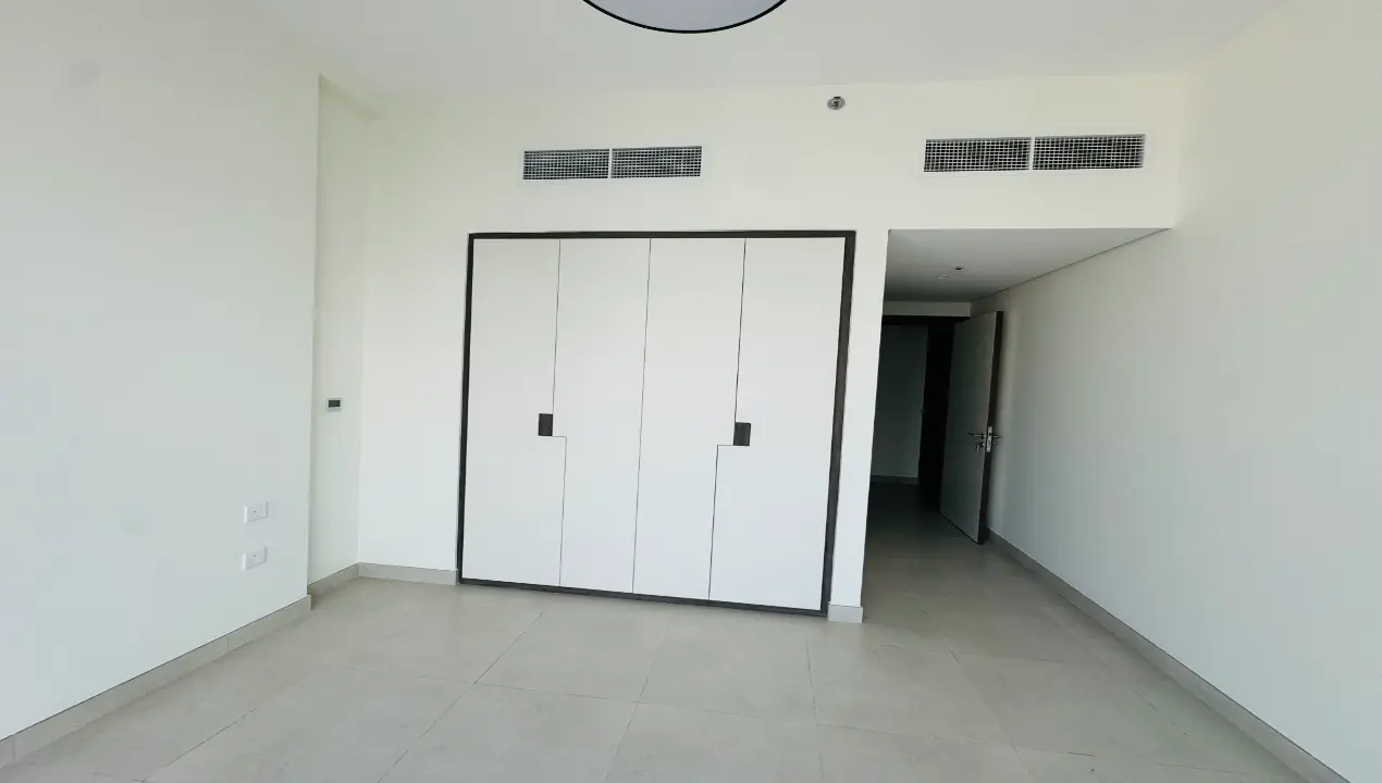 High Floor 3-Bedroom Apartment for Sale in 1 Residences Building 2, Bur Dubai gallery 12