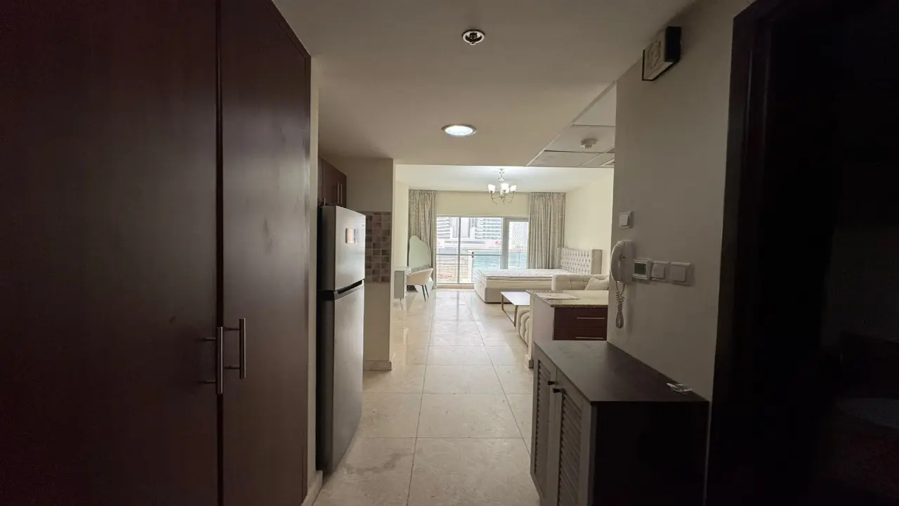 Студия с видом на Бурдж-Халифа в аренду в Safeer Tower 2, Business Bay галерея 6