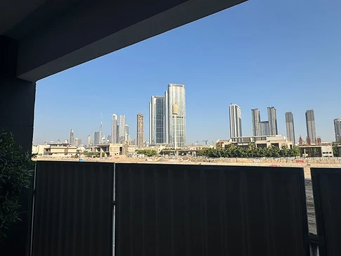High ROI & Burj Khalifa View Shop for Sale in Azizi Riviera 21, Meydan gallery 3