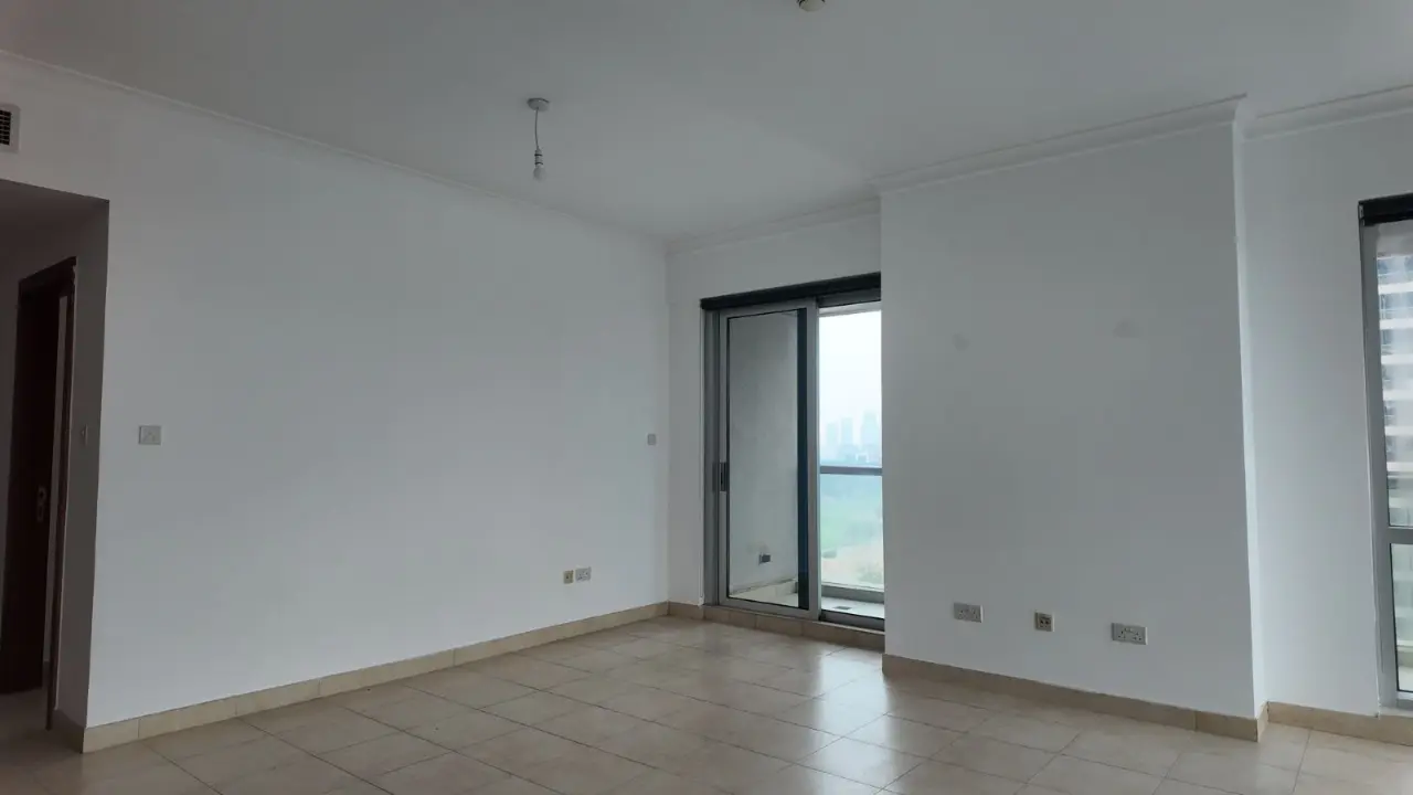 Golf Views 2-Bedroom Spacious Apartment for Rent in The Fairways East, The Views gallery 14