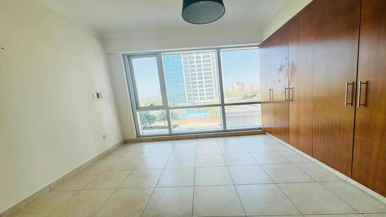 Golf Views 2-Bedroom Spacious Apartment for Rent in The Fairways East, The Views gallery 13