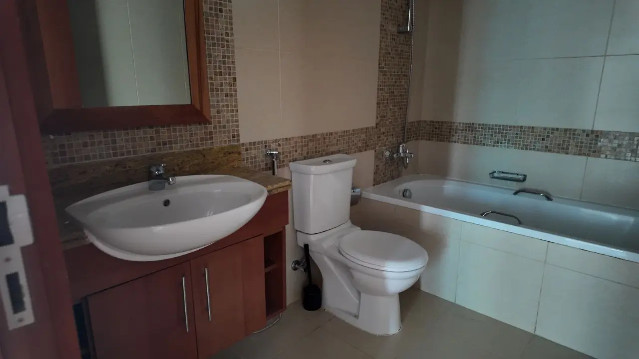 Golf Views 2-Bedroom Spacious Apartment for Rent in The Fairways East, The Views gallery 12