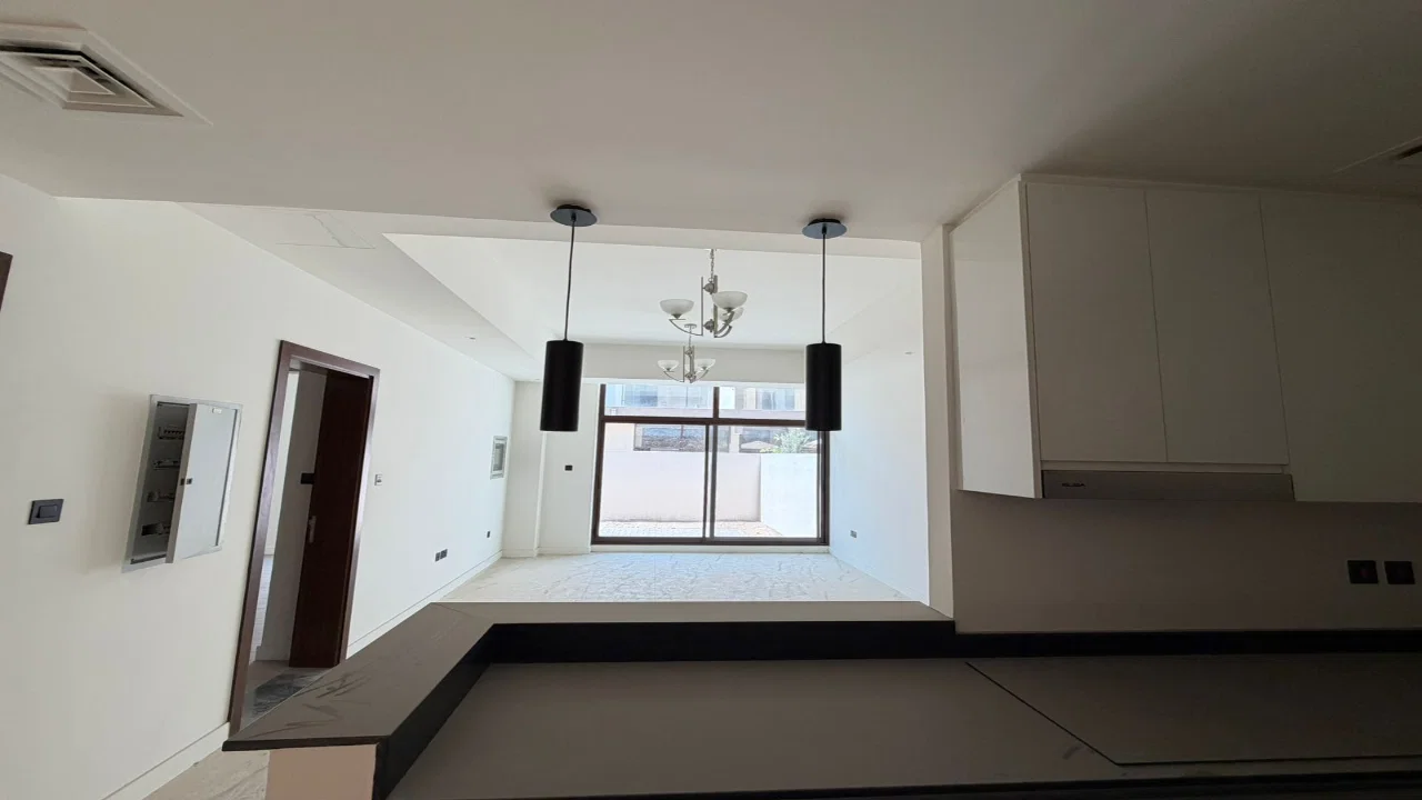 Luxury 3-Bedroom Townhouse for Rent in Viridian at the Fields, District 11, MBR City gallery 3