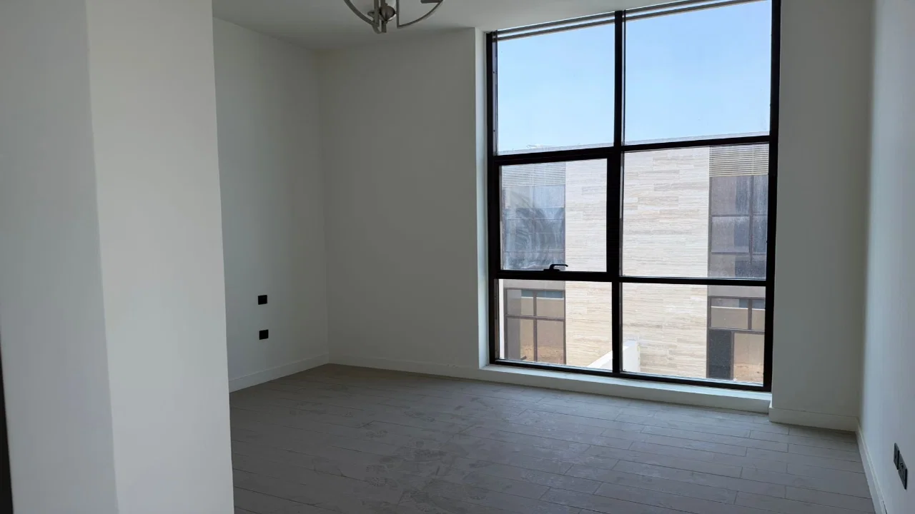 Luxury 3-Bedroom Townhouse for Rent in Viridian at the Fields, District 11, MBR City gallery 11