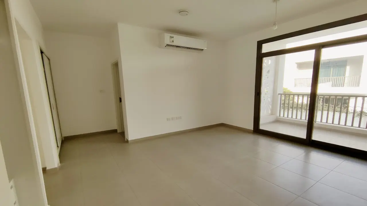 تاون هاوس واسع مكون من 3 غرف نوم (النوع 1) للإيجار في تاون هاوسز زهرة، تاون سكوير معرض 7