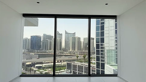 Panoramic Views 2-Bedroom Stylish Apartment for Sale in Marquise Square, Business Bay gallery 9
