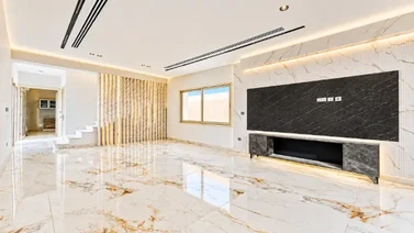Hawthorn, Damac Hills 2