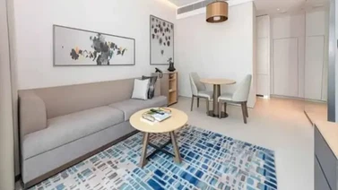 Меблированные апартаменты с 1 спальней и видом на море на продажу в Jumeirah Gate Tower 2, JBR