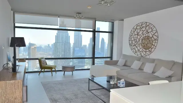 High Floor Fully Furnished 1-Bedroom Apartment for Rent