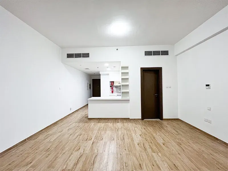 Здание в престижном районе на продажу в International City, Дубай галерея 13