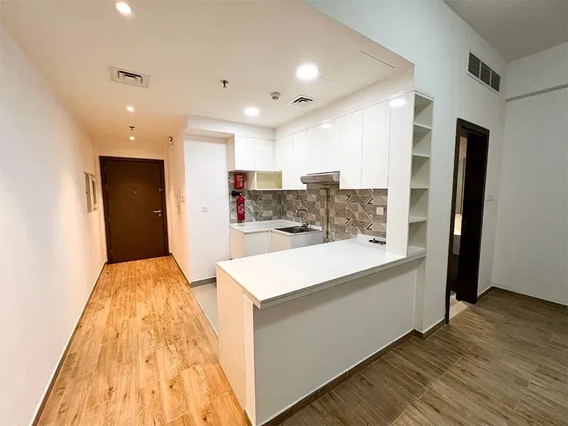 Здание в престижном районе на продажу в International City, Дубай галерея 6