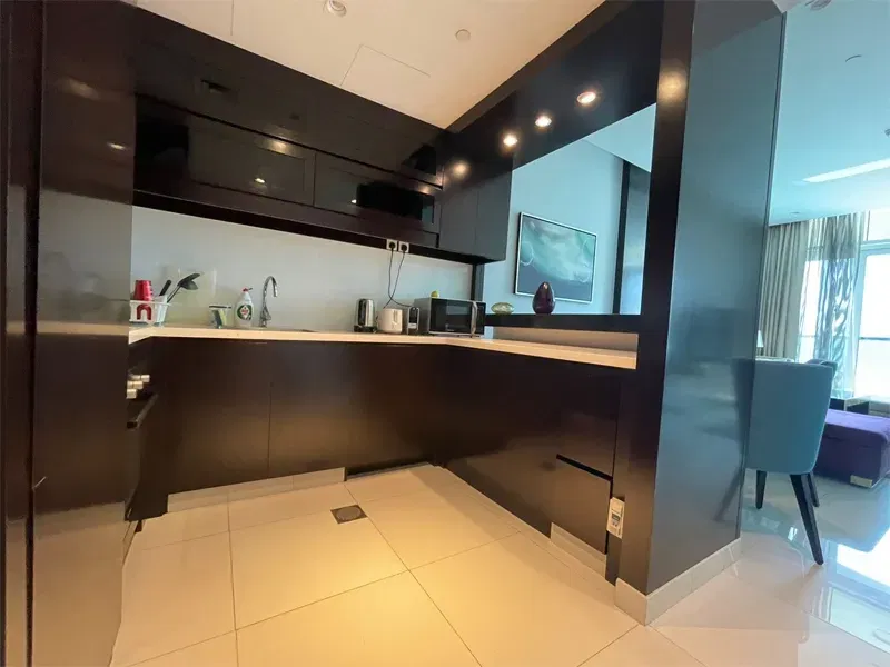 Полностью меблированная квартира с 1 спальней в аренду в районе Upper Crest, центр города Дубай галерея 2