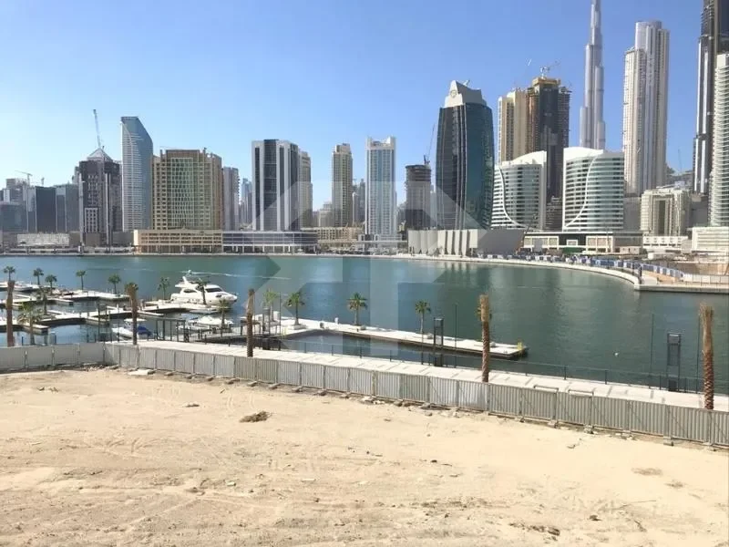 Buy Full Lake View Plot in Business Bay, Dubai gallery 1