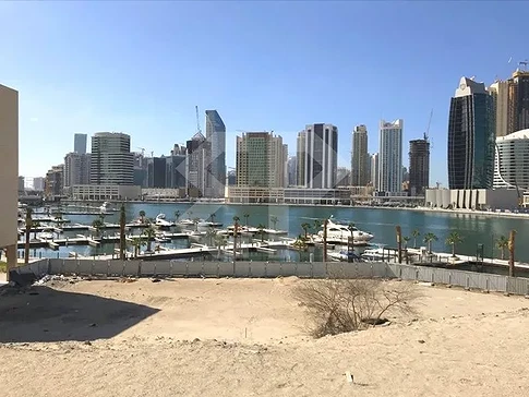 Full Lake View Plot for Sale in Business Bay gallery 2