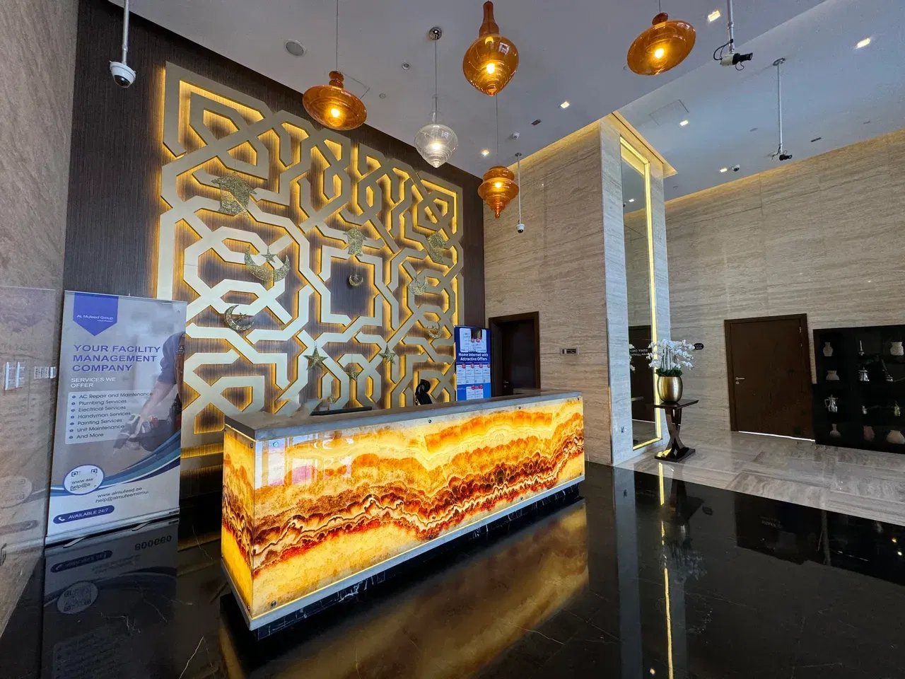 Меблированная 2-комнатная квартира на верхнем этаже на продажу в Галии, район JVC 18 галерея 19