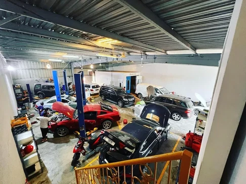 Склад для гаража в аренду в промышленной зоне Al Quoz 2, Дубай галерея 5