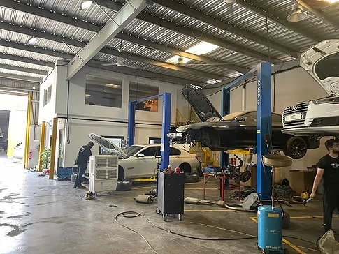 Garage Use Warehouse for Rent in Al Quoz Industrial Area 2, Dubai gallery 1