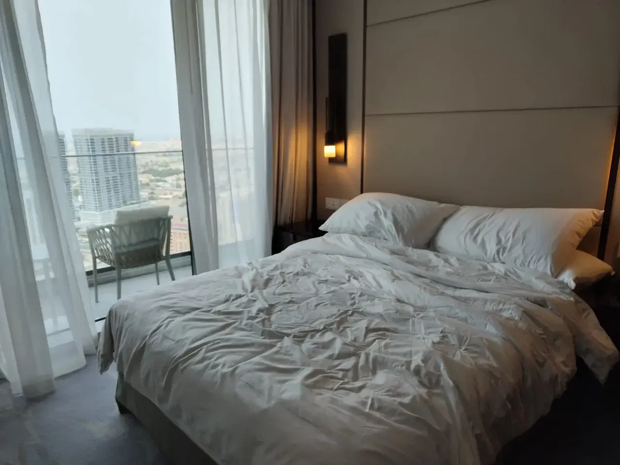 Меблированная квартира с двумя спальнями на верхнем этаже в аренду в Address Residence Sky View галерея 6