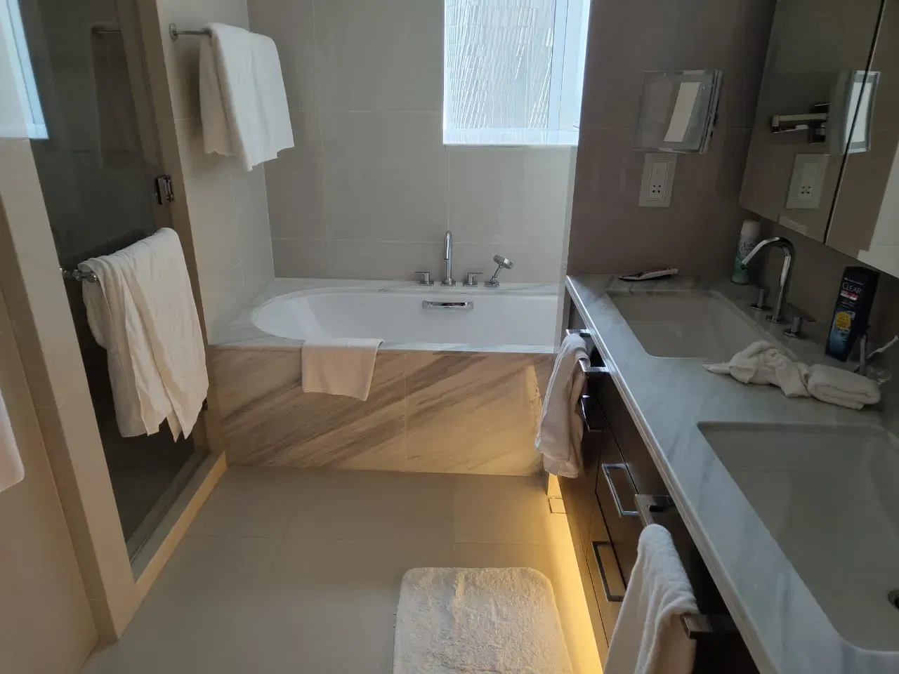 Меблированная квартира с двумя спальнями на верхнем этаже в аренду в Address Residence Sky View галерея 14