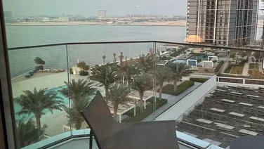 Apartment in Address Harbour Point Tower 2
