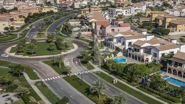 أرض للبيع في مجمع دبي ريزيدنس