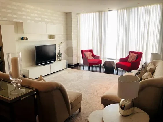 Fully Furnished 2-Bedroom High Floor Apartment Rent in Burj Khalifa, Downtown Dubai