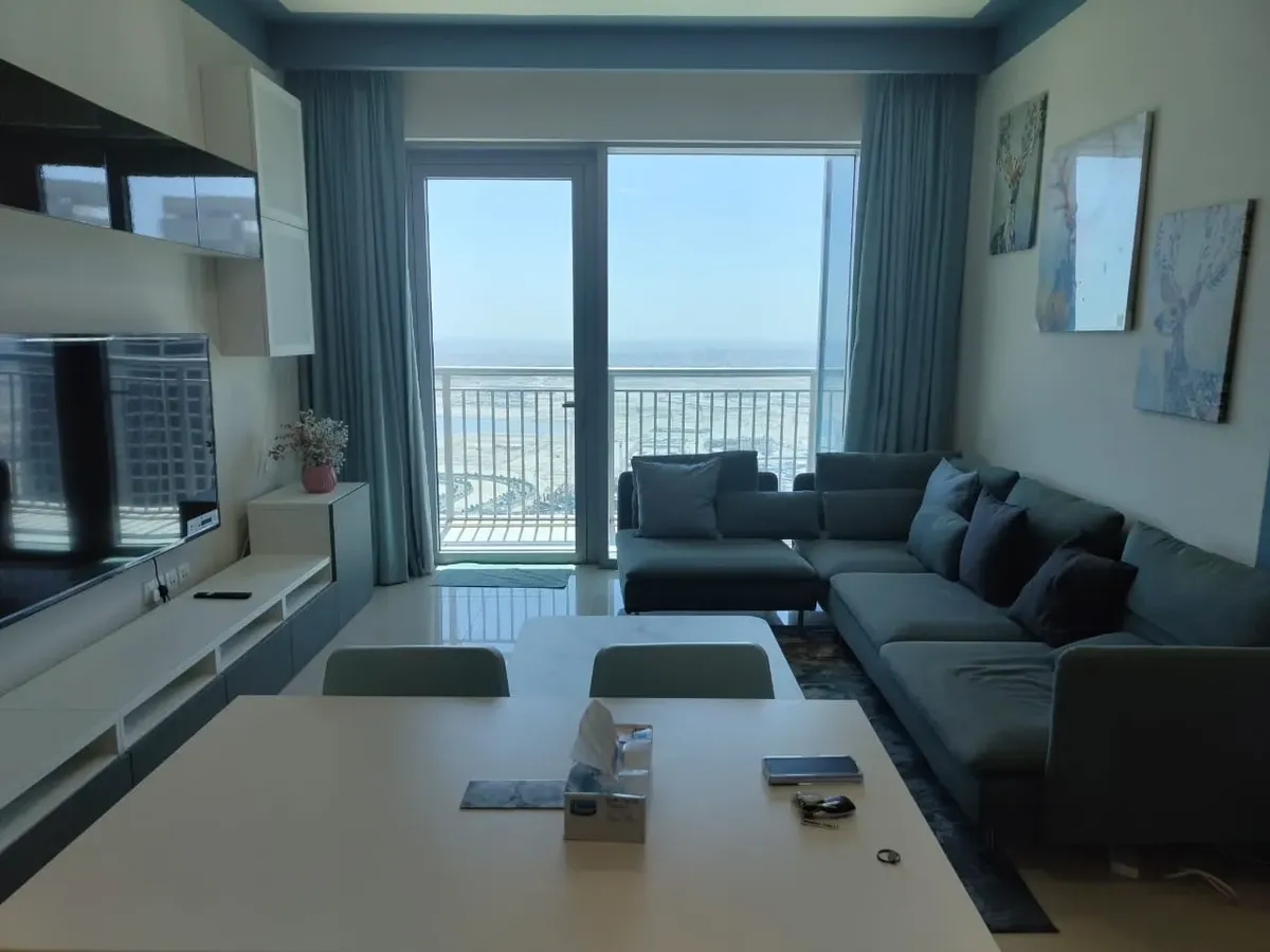 Apartments With Harbor Views And Lakefront Property To Rent photo